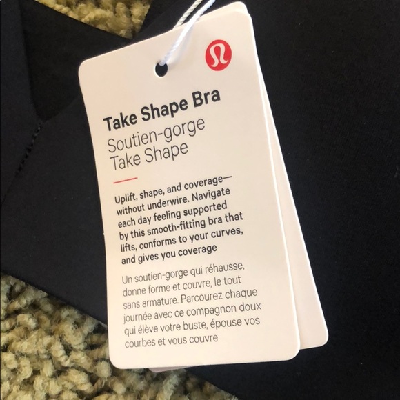 NWT lululemon take shape bra 32C black - Picture 2 of 3